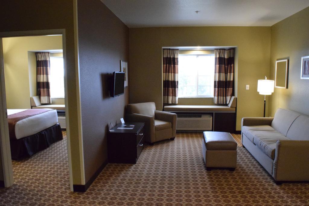 Microtel Inn&Suites Pecos Zimmer foto